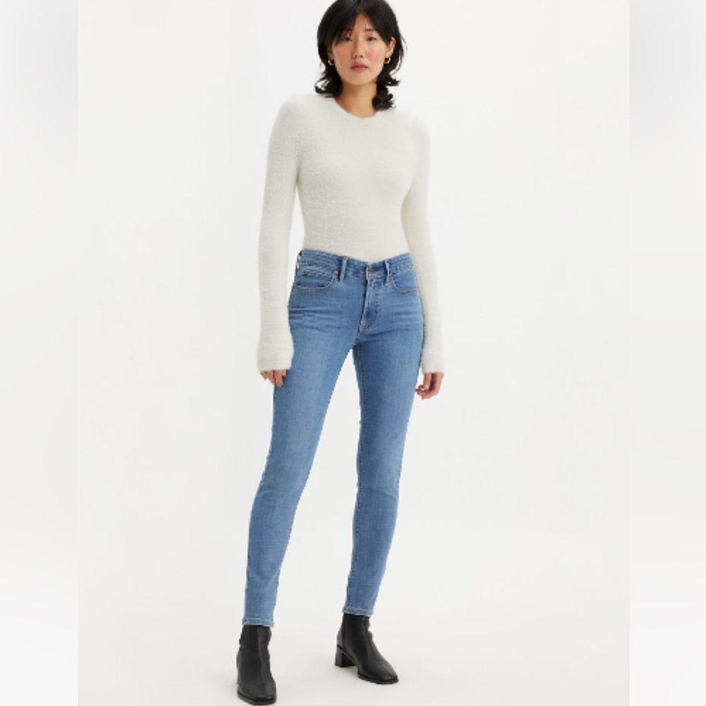 Levi’s 711 Skinny jeans 25